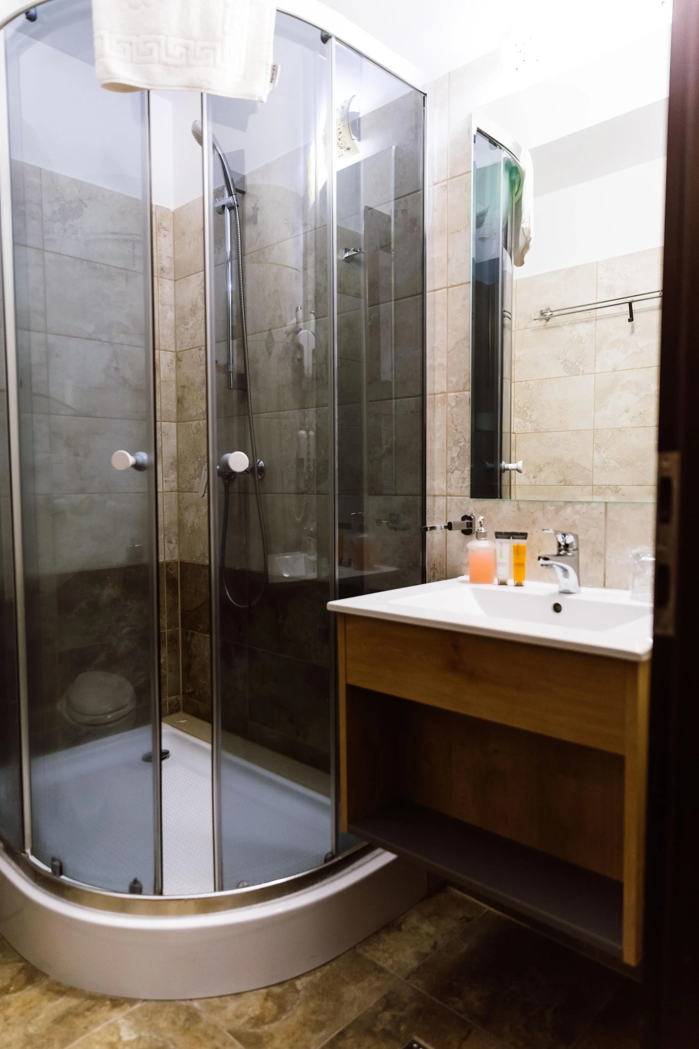 Deluxe kétágyas szoba - 6